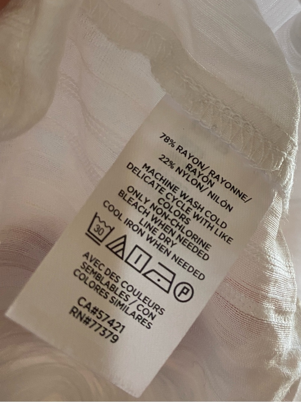 Ann Taylor White Crinkle Button Front Blouse Size Small Long Sleeve - Picture 10 of 10